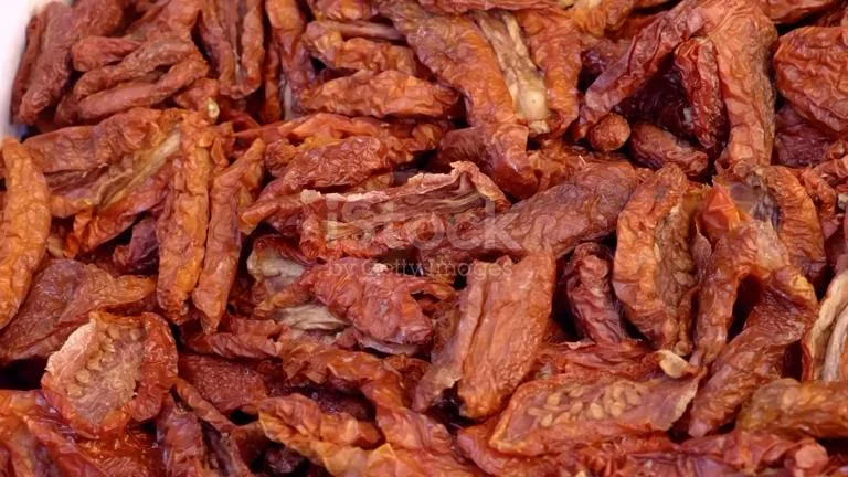 Half Cut Segment Semi Dried Tomatoes Adpp Is